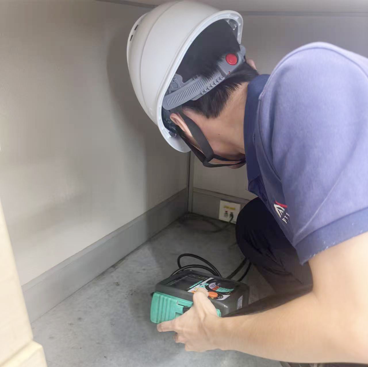 酒店住宿场所现场电气消防检测作业照片