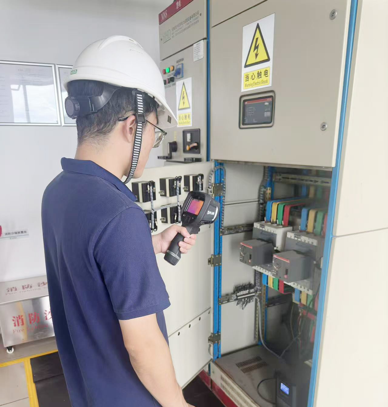 广州、佛山商业建筑现场电气消防检测作业照片